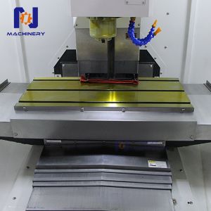 3 Axis VMC650 VMC CNC Milling Machine 8000rpm Spindle Speed