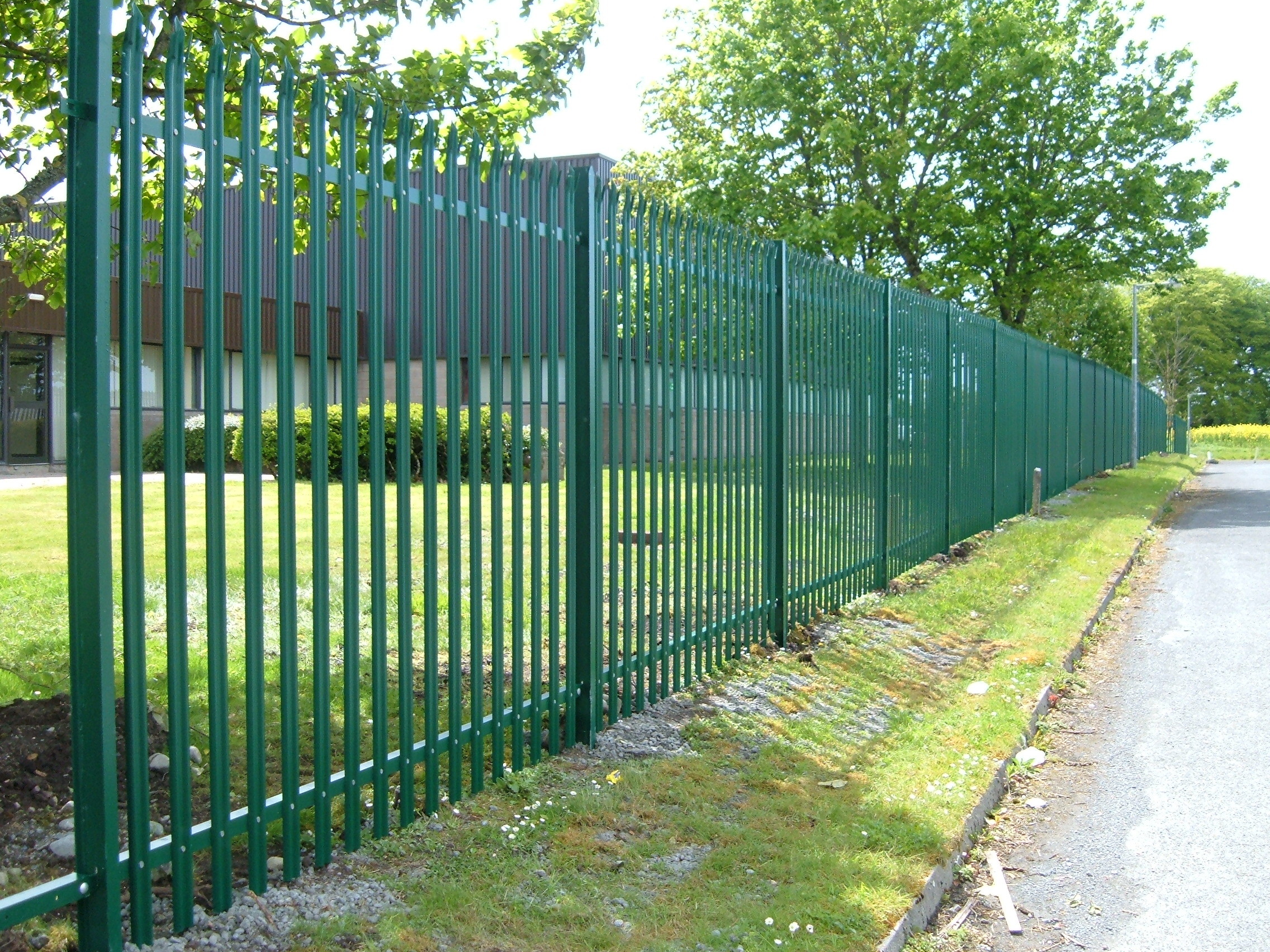 Galvanized 2.75 Width Steel Palisade Fencing W Section Security