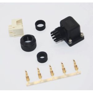 Servo Motor Connector JN6FS05SJ2 G5 1S Series 5pin Omron Cable Plug