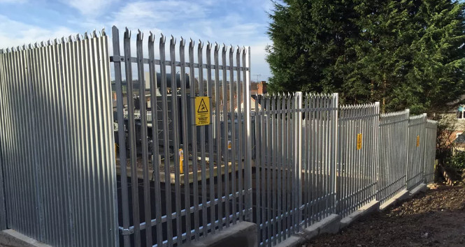 Border Garden Europe Galvanised Steel Palisade Fencing 2.4m Height