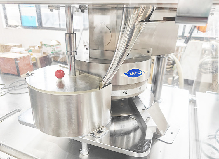 800x600x1500mm Tablet Compression Machine for Pharmaceutical Tablet Manufacturing and Improved Design