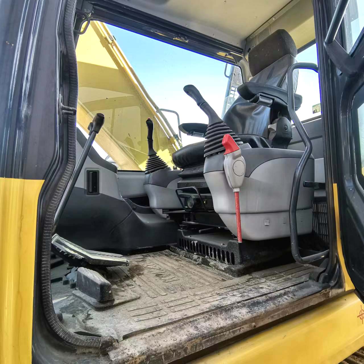 2019 Used Komatsu PC160-7 Crawler Excavator with 16000 KG Machine Weight in Shanghai