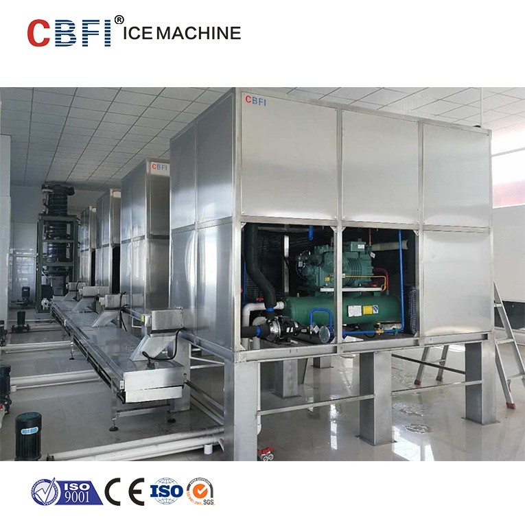 Party Ice Cube Machine For Bar , Compact Commercial Ice Maker