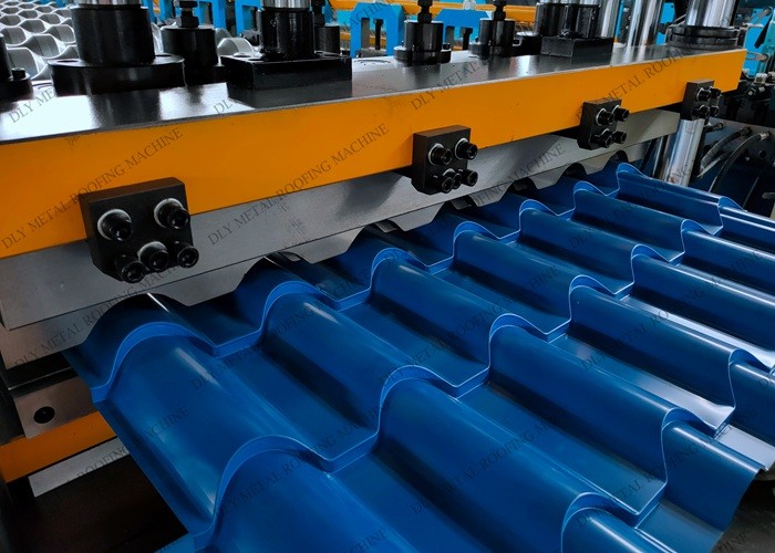 1.25m Metal Roofing Machine PLC 7m Corrugated Roll Making Equipment