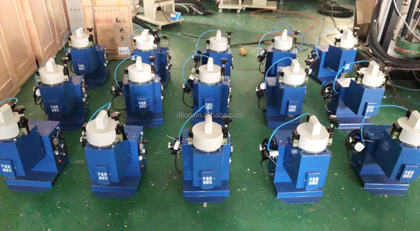 Tissue Box Sealing Jori Hot Melt Pedal Control Glue Machine with Spray Gun