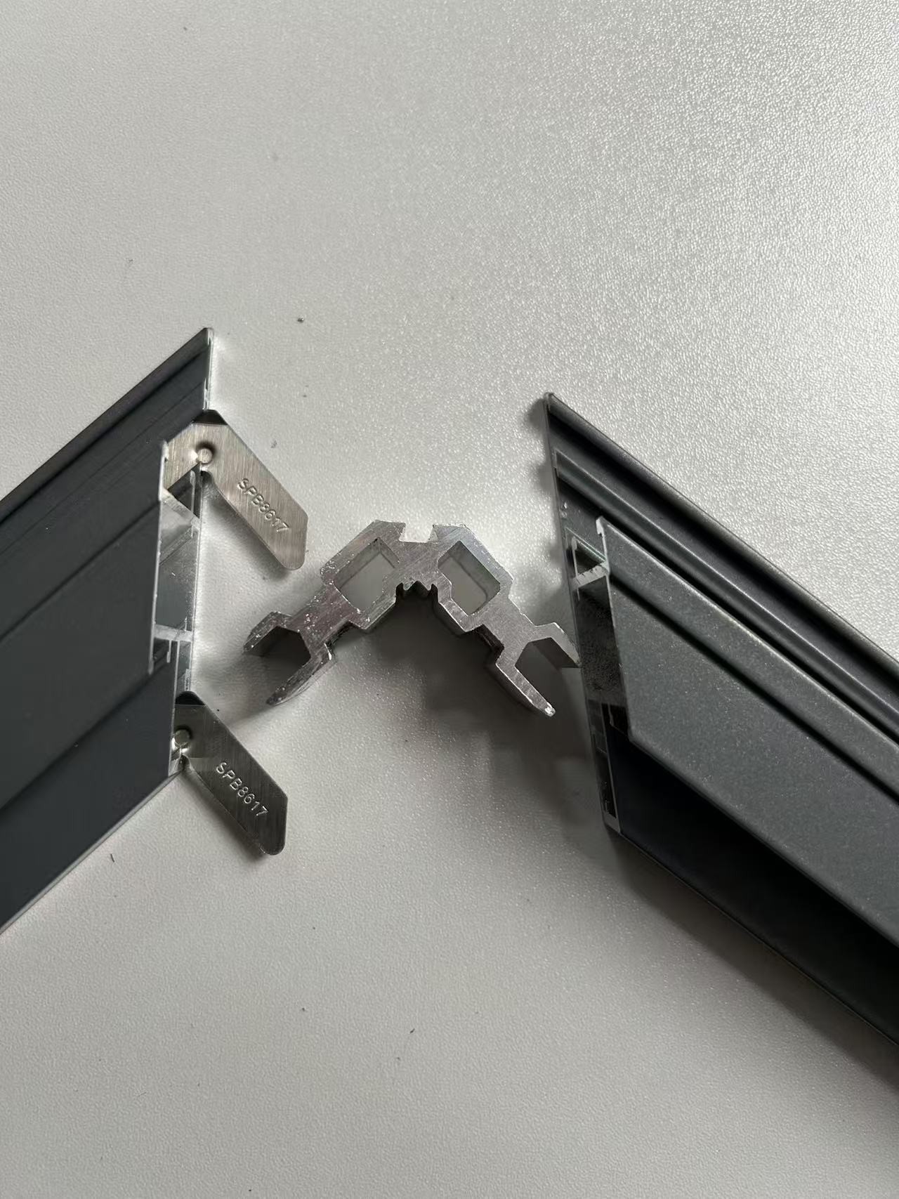 Screen Window Frame Corner Joint Frame Hardware Accessories Aluminium Corner Joint