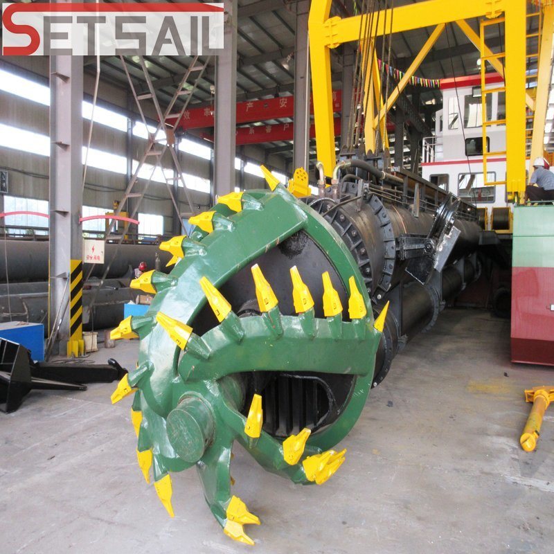 Dredge Mud Hydraulic Diselel Engine Cutter Suction Dredger for River Sand