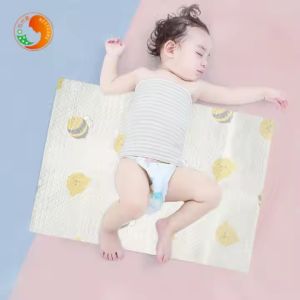 China Waterproof Disposable Diaper Mat Portable Biodegradable For Baby on sale