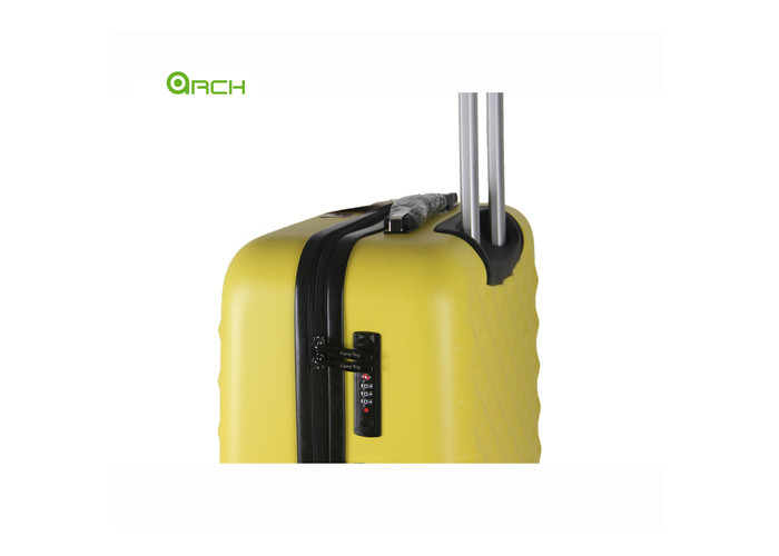 Lightweight Multistage Handle Expandable Hard Sided Roller Bag