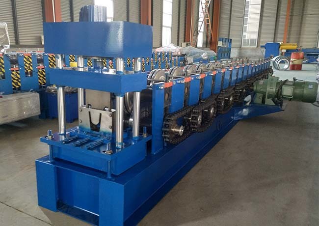 Weight 7 Tons Purlin Roll Former , U Channel Roll Forming Machine Pressure 10-12MPa