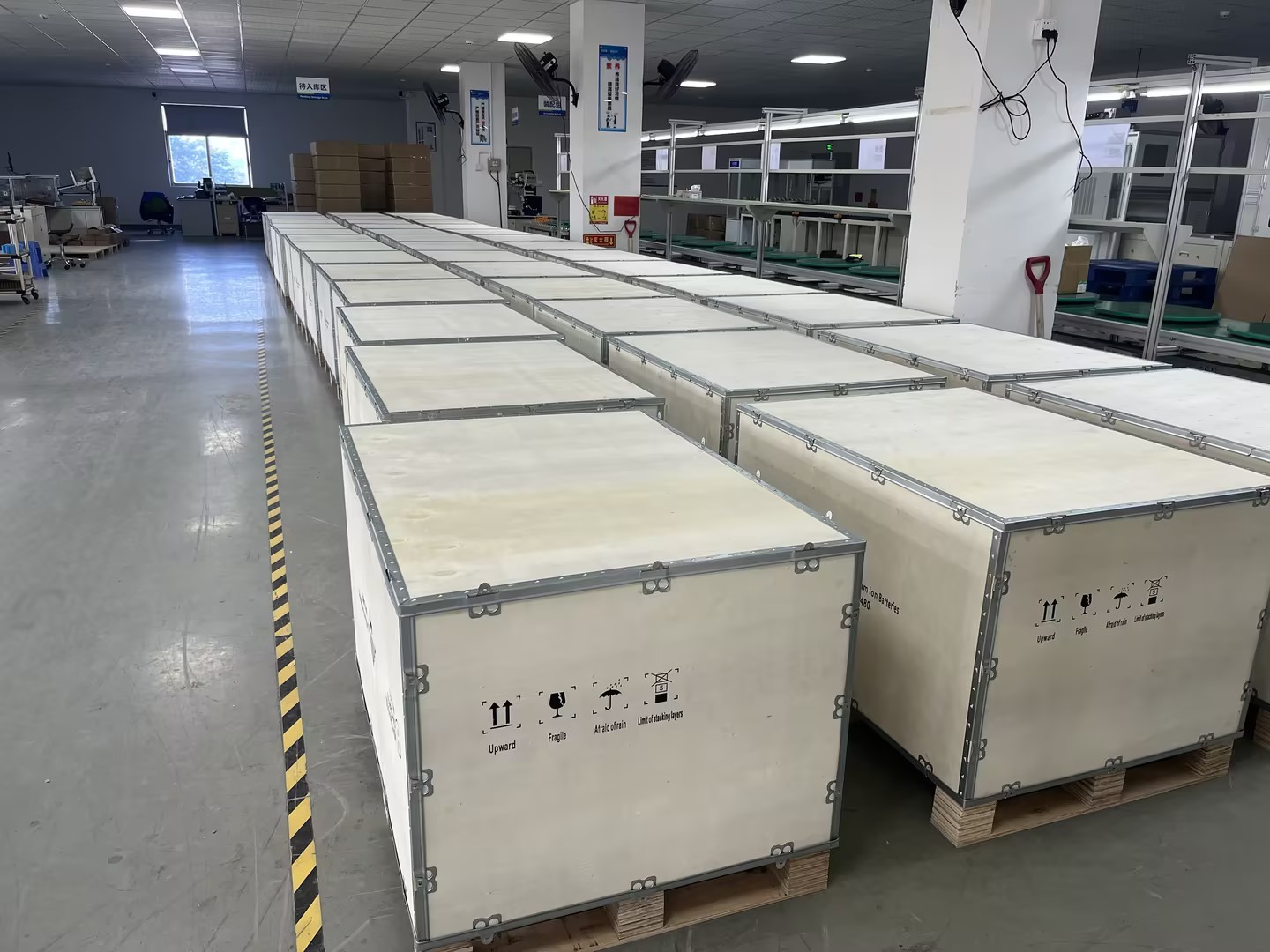 51.2V 10KWH/20KWH LFP Rack-Mounted Solar Energy Storage System Capacity 400A 48V 200Ah