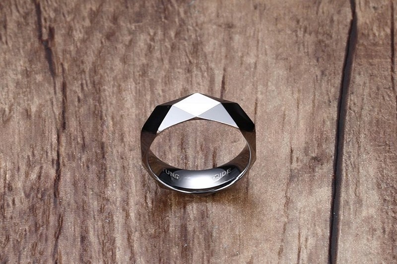 Men's 6mm High Polished Finish Gold Silver Rose Gold Diamond Cut Faceted Tungsten Carbide Ring Wedding Promise Ring