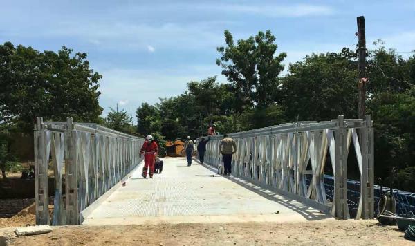 High Reliable Temporary Steel Pedestrian Q345B Prefabricated Steel Material