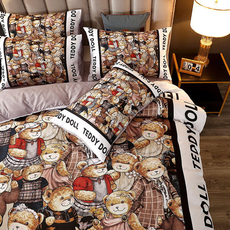 Cartoon Style 2023 Baby Bedsheets Bedding Set for Kids made of 100% Polyester Fabric