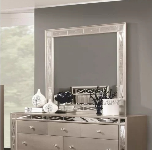 Custom Made upholstered Contemporary Bedroom Sets MDF Wood