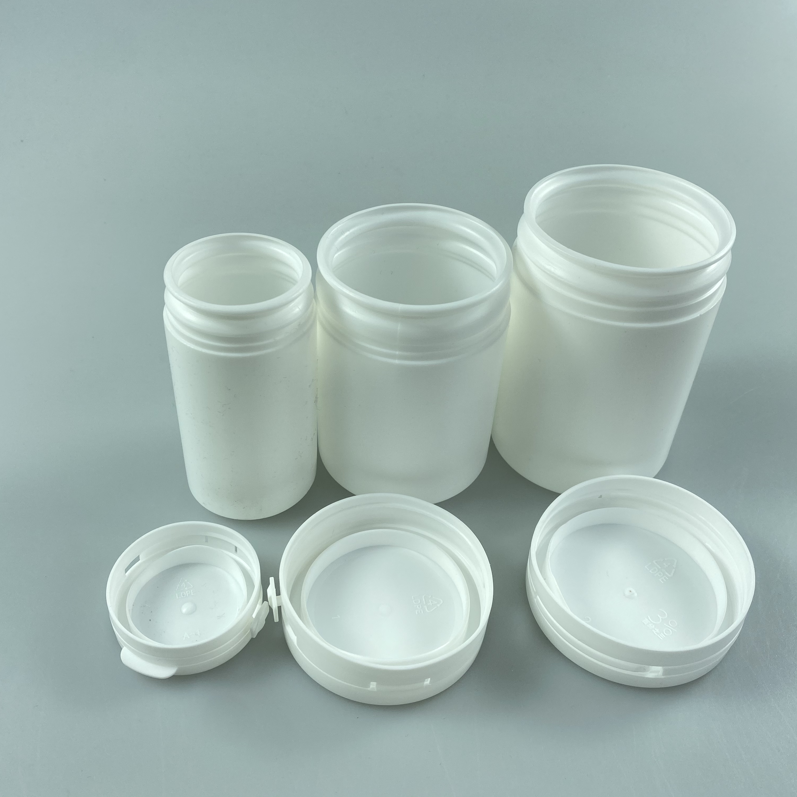 250CC PE Plastic Tear Can for Food Packaging Customizable and Eco-friendly