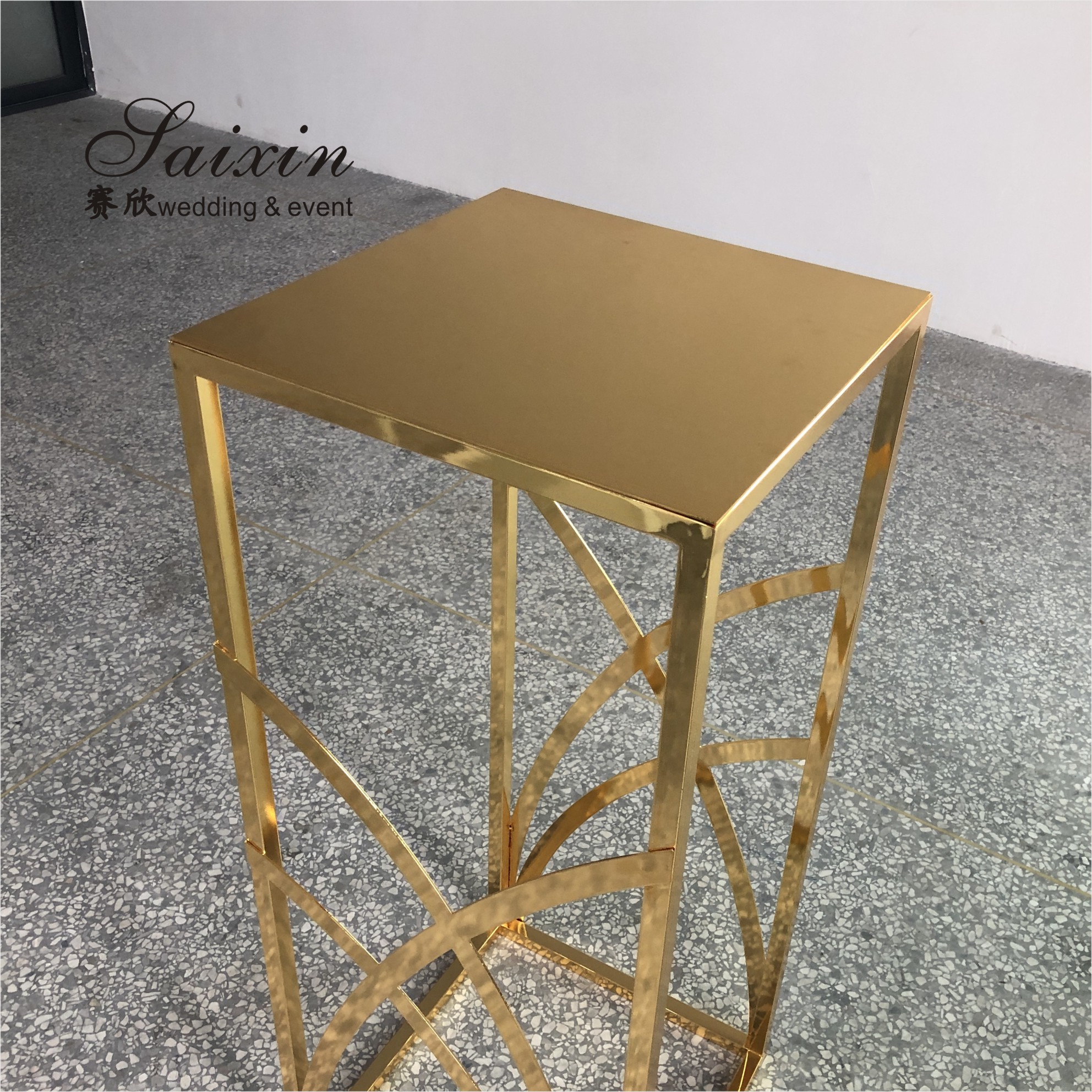 ZT-429G New design shiny gold metal flower stands for floor aisle wedding backdrop decoration