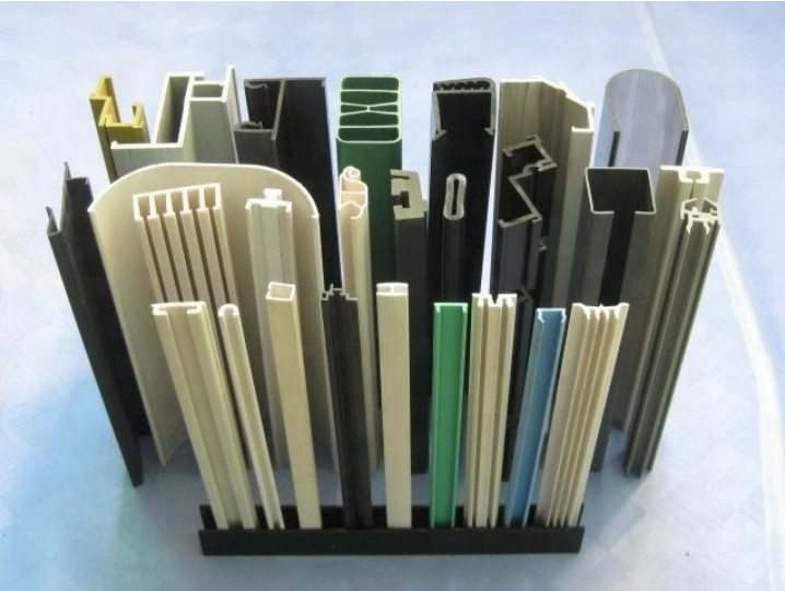 Plastic Profile Extruder U PVC PE Shutter Windows Frame Louver Rain Gutter Corner Edge Band Strip Guards Turn L Angle Making Machine/ Extrusion