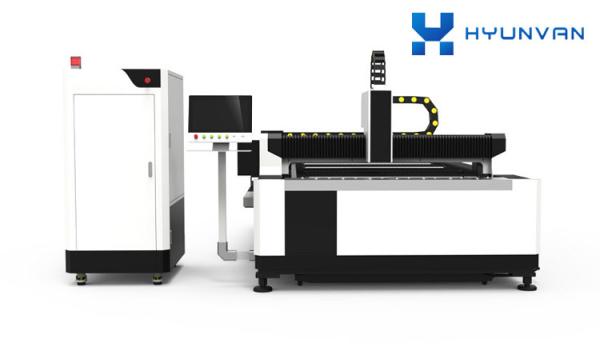 Standard Open Type Fiber Laser Cutting Machine HYY-1530WT for Steel and
