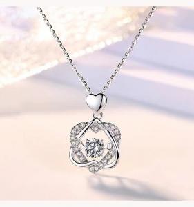 China 2021 Fashion Jewelry 925 Silver Plated Heart Pendant Projection 100 Languages I Love You Necklace For Women on sale