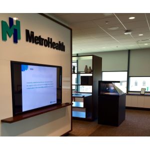 3D Holographic Display Hologram Pyramid Box Holo Showcase 270° 1920x1080