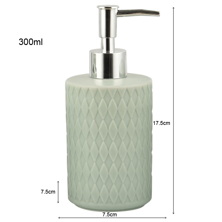 Commercial Sustainable Ceramic Bathroom Set Luxury For Bathroom Accessories