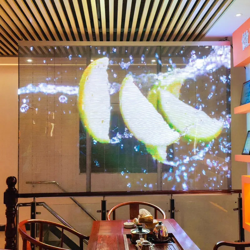  GS7.8 15.6R55T Grille Transparent LED Display Screen Wan 266*250 Manufactures