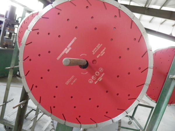 350mm Diamond Concrete Saw Blades for For Cutting Reinforced Concrete Structures