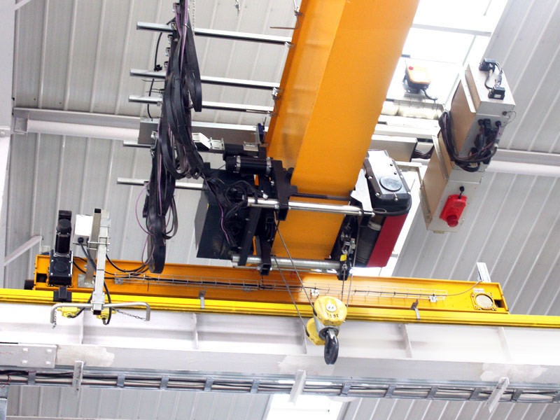 Small European Standard Single Girder Overhead Crane remote control with hoist 5ton bridge crane