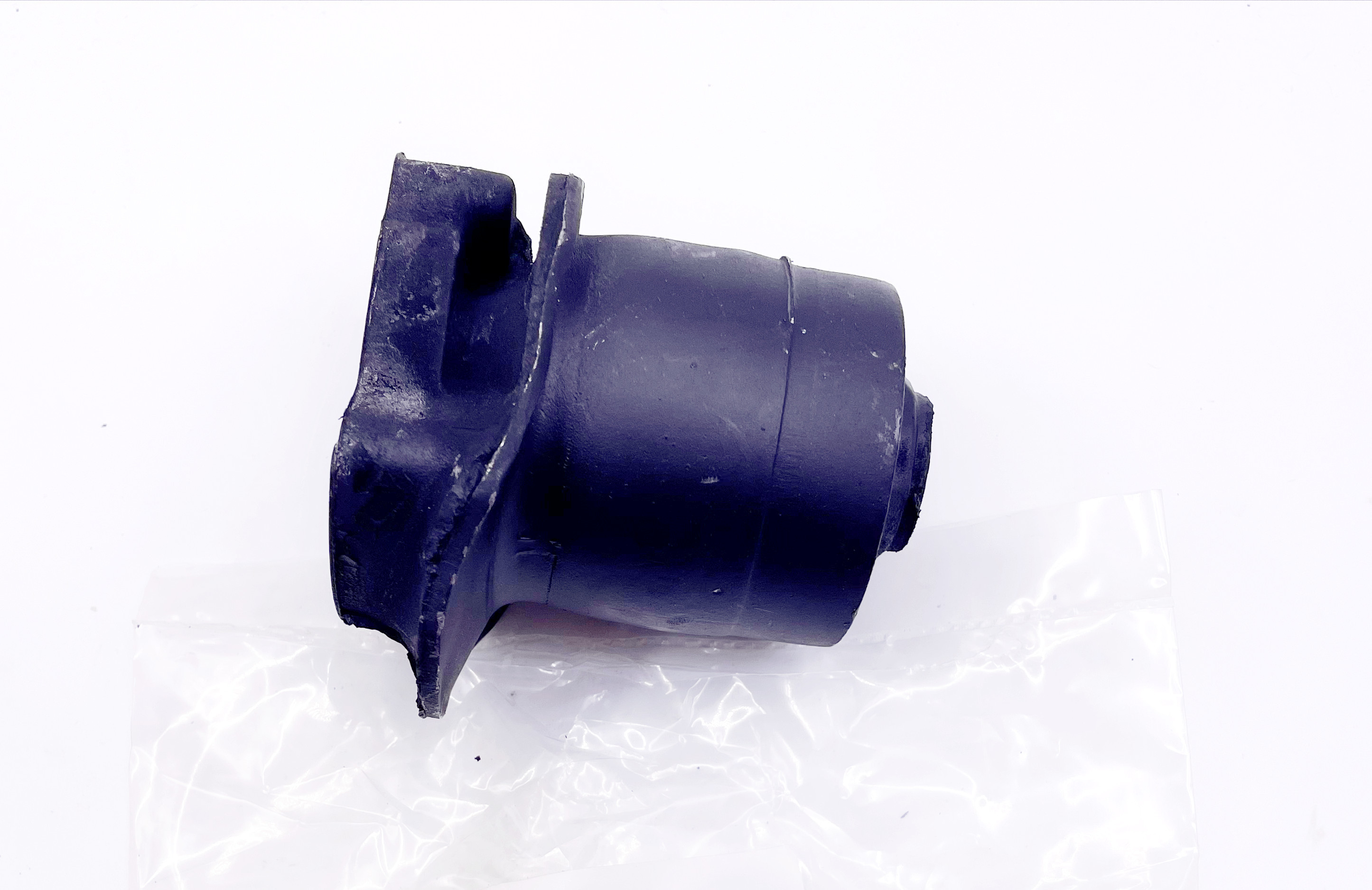 48725 52020 Balance Rod Bush Wearproof Rear Suspension Rubber Bushing