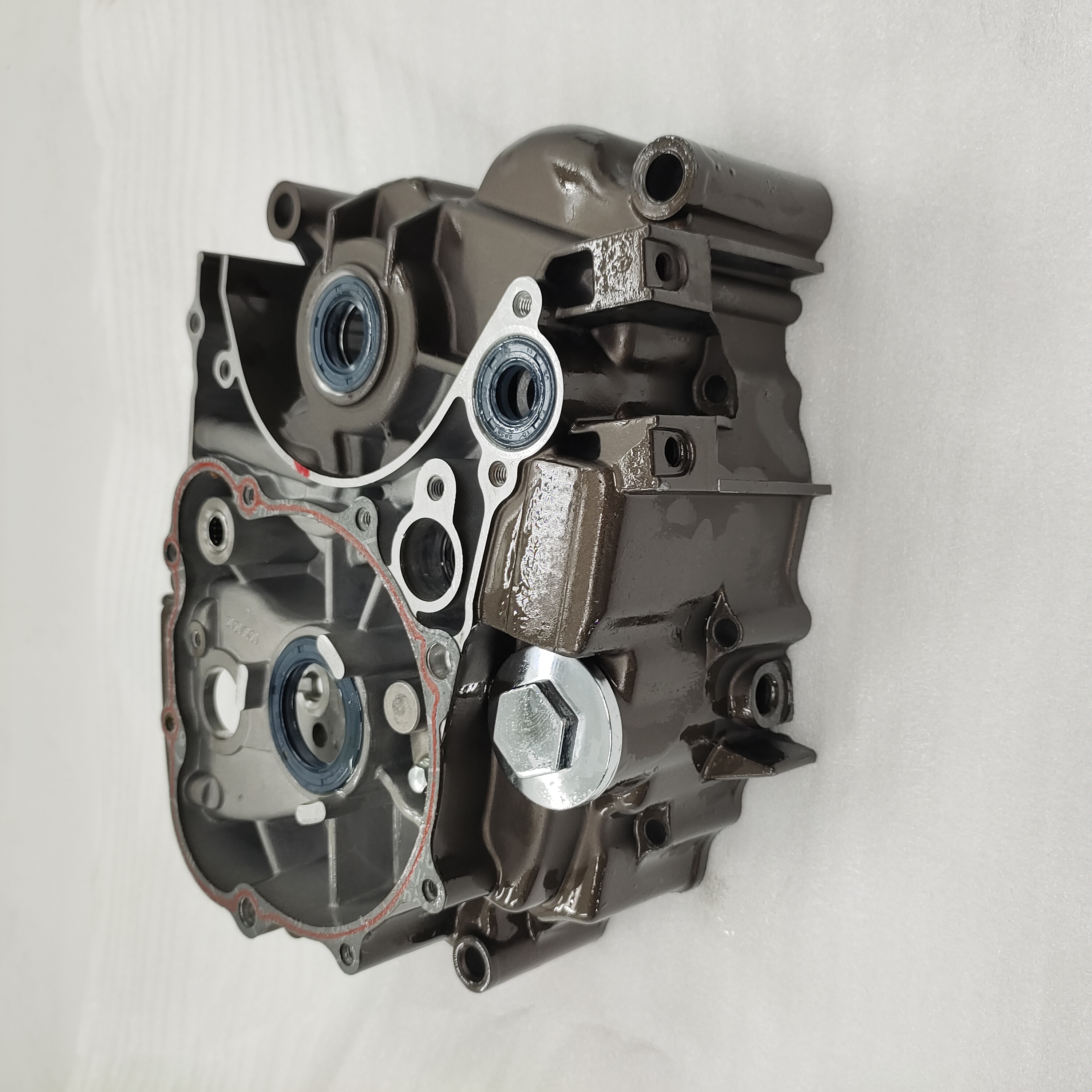 High Precision Tricycle Engine Parts in Brown for Motorcycle LF150cc 250cc Engine