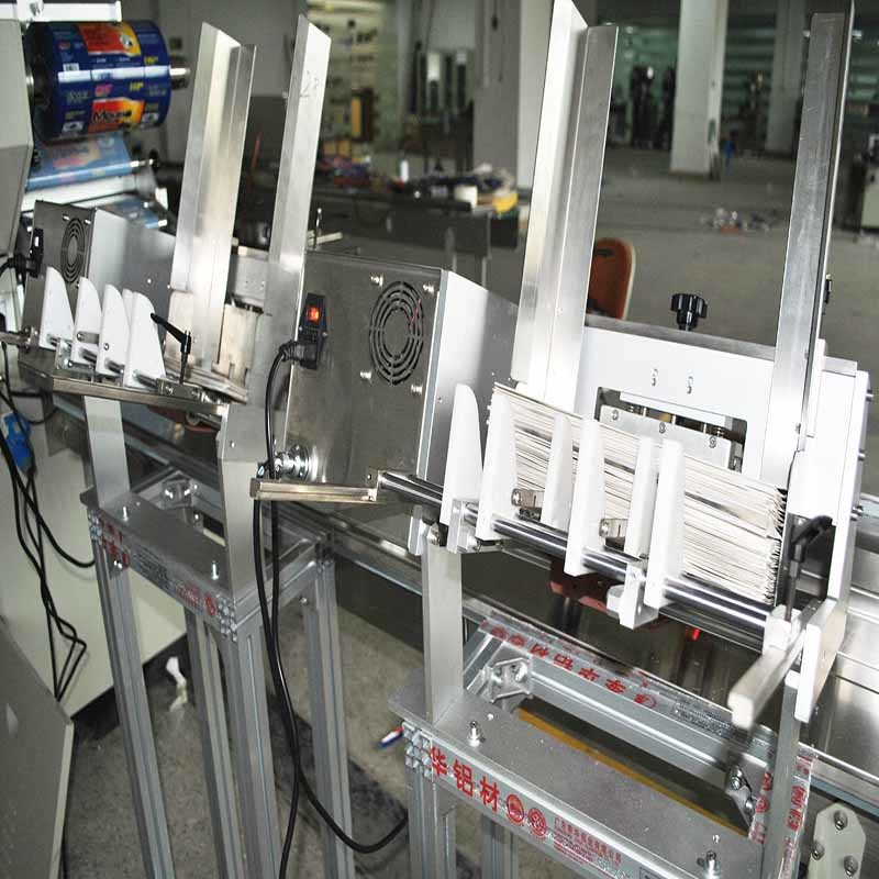 Accuracy Automatic Packing Machinery Card Issuing Advertisement Booklet Leaflet Packing Machine