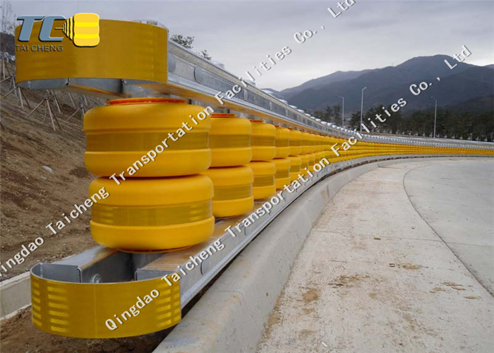 Highway Q235 Q345 Roller Barrier System With EVA Polyurethane barrel