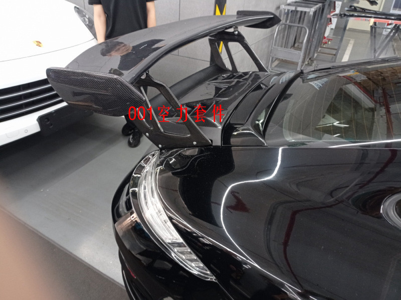 New Product for Porsche 911 997.1 997.2 Spoiler 911 997.1 997.2 Carbon Fiber Spoiler Tail Fins GT3RS Style Spoiler