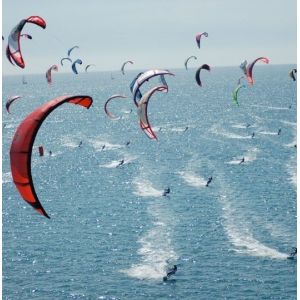 100W 130W Hermetic detached CO2 Laser Machine for Kite Cutting