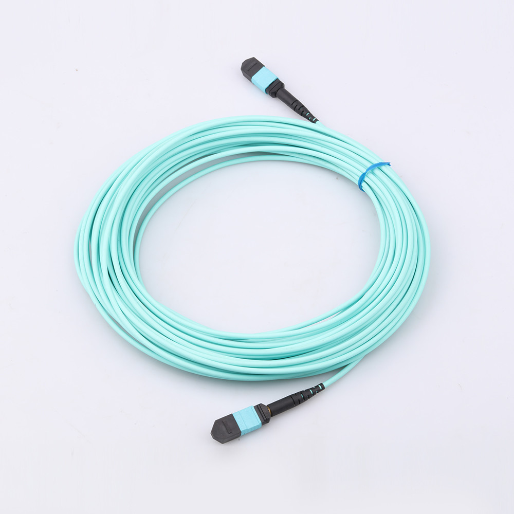 OM3 MTP Mpo Fiber Cable , PVC LSZH Mpo Patch Cord Compatible with Fast Ethernet