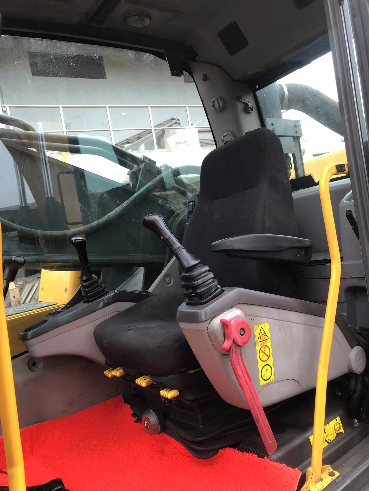 Shanghai Used 48 Ton Volvo 480 Excavator with Original Hydraulic Cylinder and Suppliers