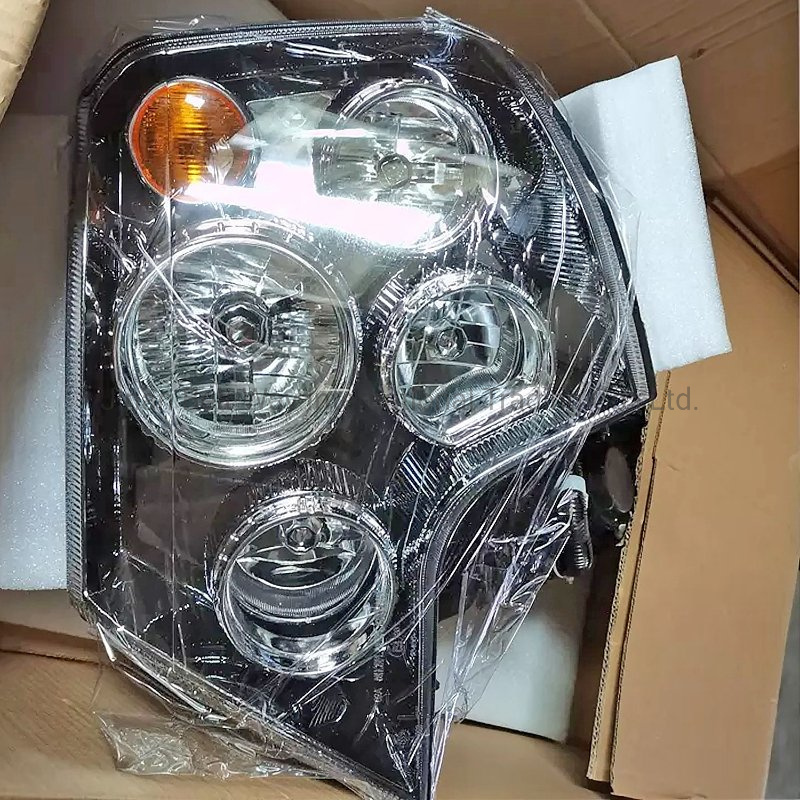 Sinotruk Truck Part Head Lamp for HOWO A7 Truck Wg9925720001