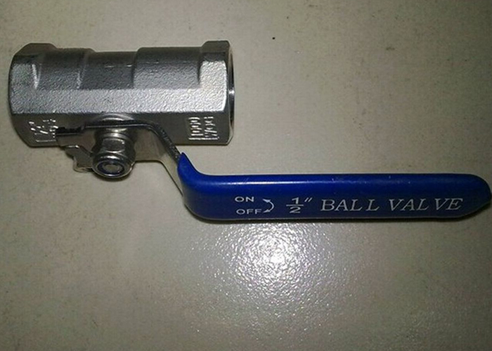 1 / 2 Inch 2 PCs Stainless Steel Ball Valve API 6D BS1873 ASME B16.34