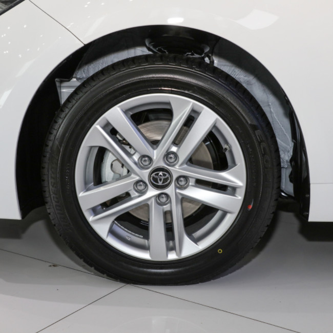 Toyota 2022 Lavin TNGA 1.5L CVT pioneer Compact sedan Gasoline 4 door 5 seats 3 box Sedan