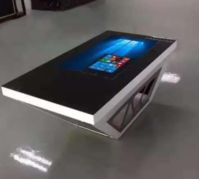 Multitouch Android / Windows Waterproof Game Restaurant Coffee Table Interactive Touch Screen Dining Table