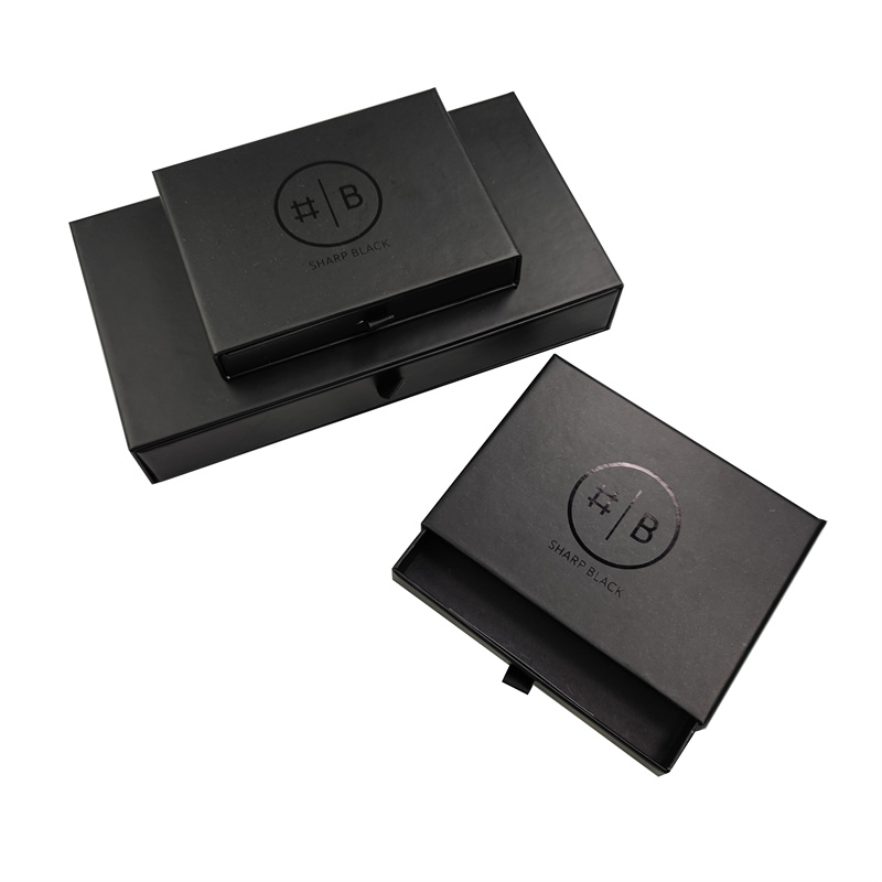 Luxury Black Magnetic Sealing Gift Box with Matte Finish and Paperboard Material
