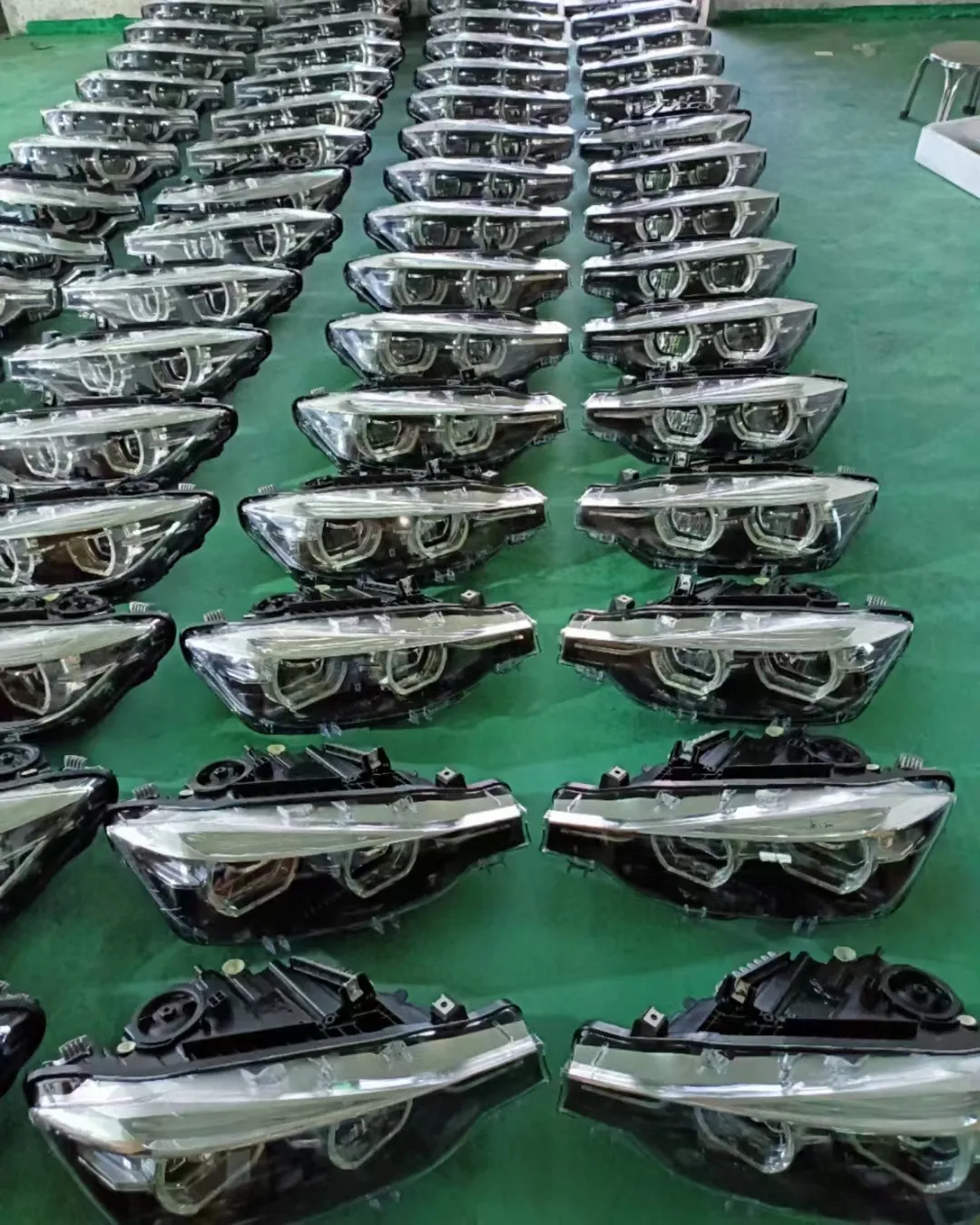 Headlight Full Version Modified Headlight triple eyes body kit For Toyota Land Cruiser200 2016