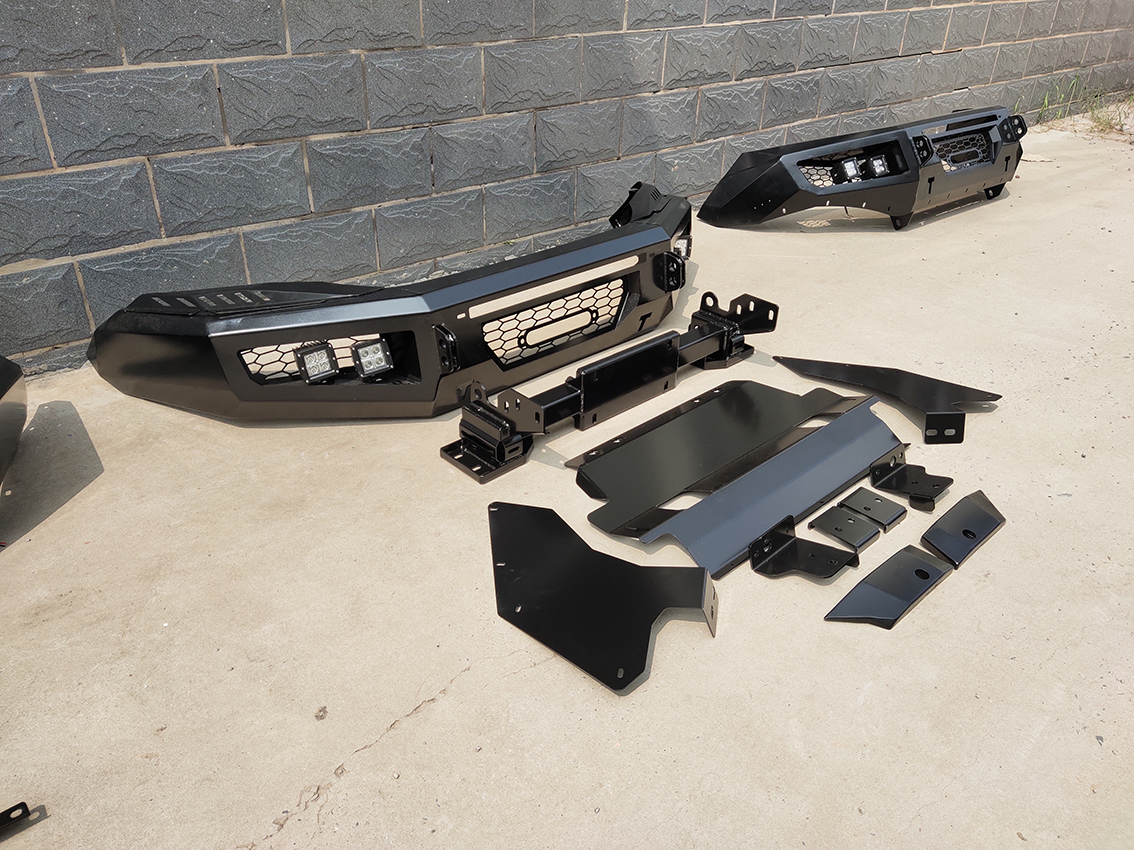 High- Powder Coating Steel Front Bumper for Toyota Hilux Winch Bull Bar Auto Parts