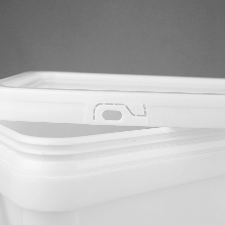 1 Gallon 3.5L Plastic Square Pail With Lid Excellent Seal Ability