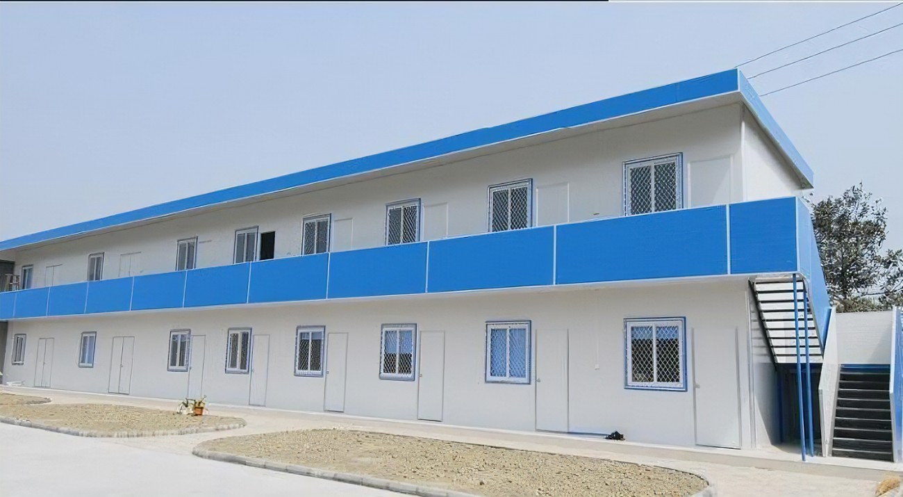 Q235 Steel Prefab Container House Customized Metal Container Homes
