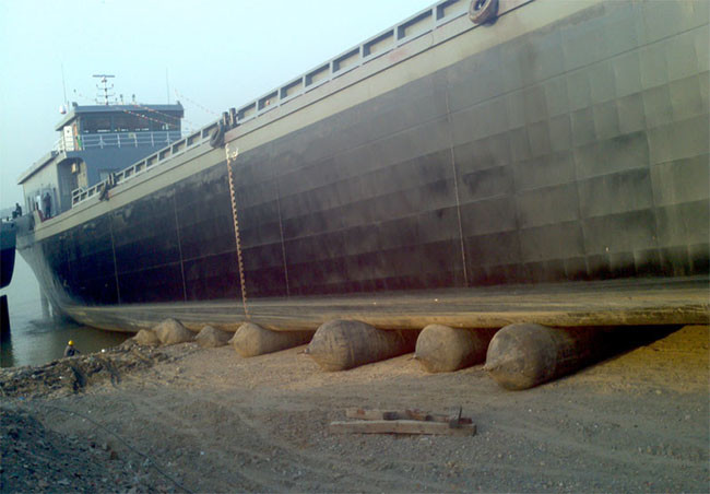 Rubber Offshore Construction Airbags Marine Engineering Ship Docking Airbags