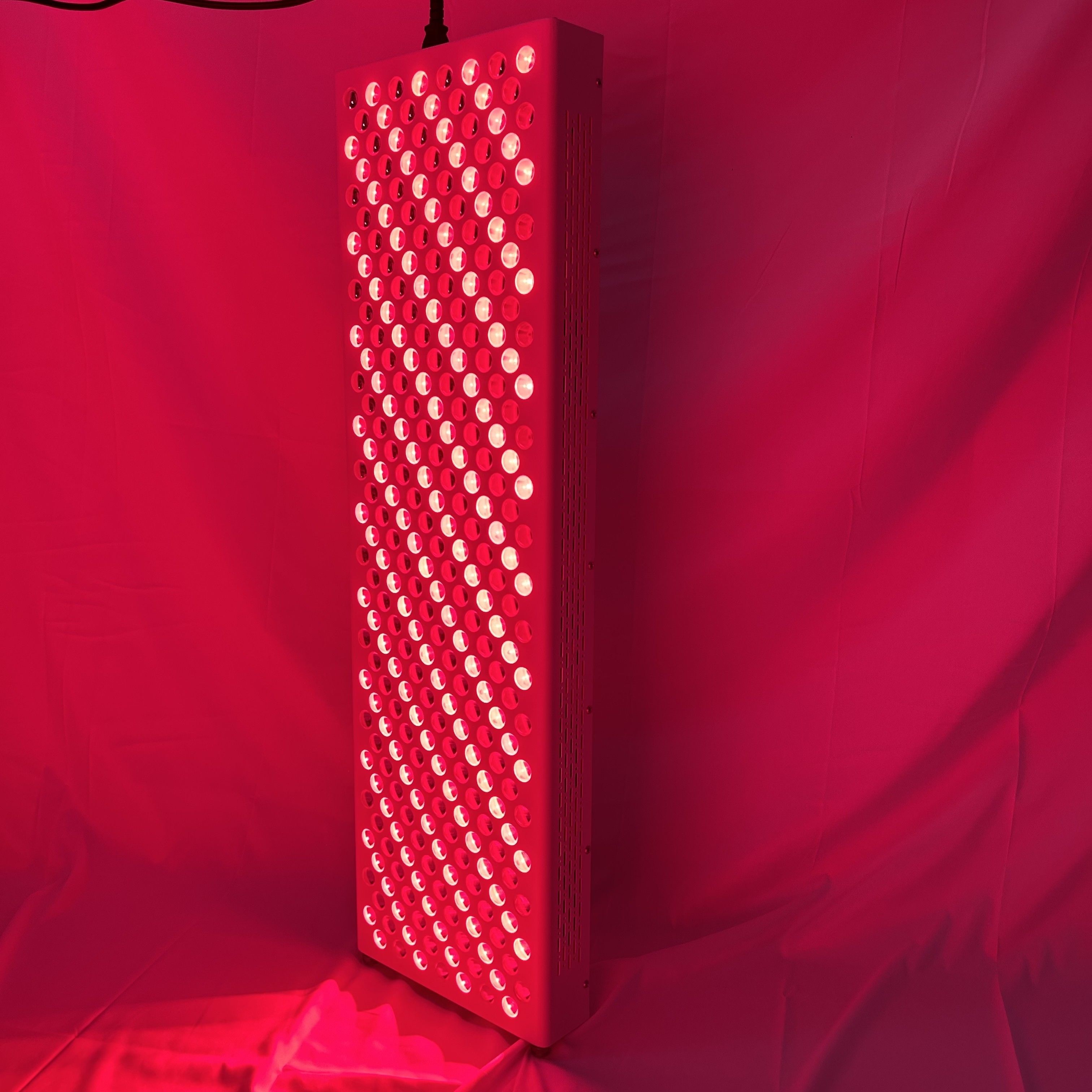 High Frequency 1500w LED Light Therapy Machine with 660nm and 850nm Panel