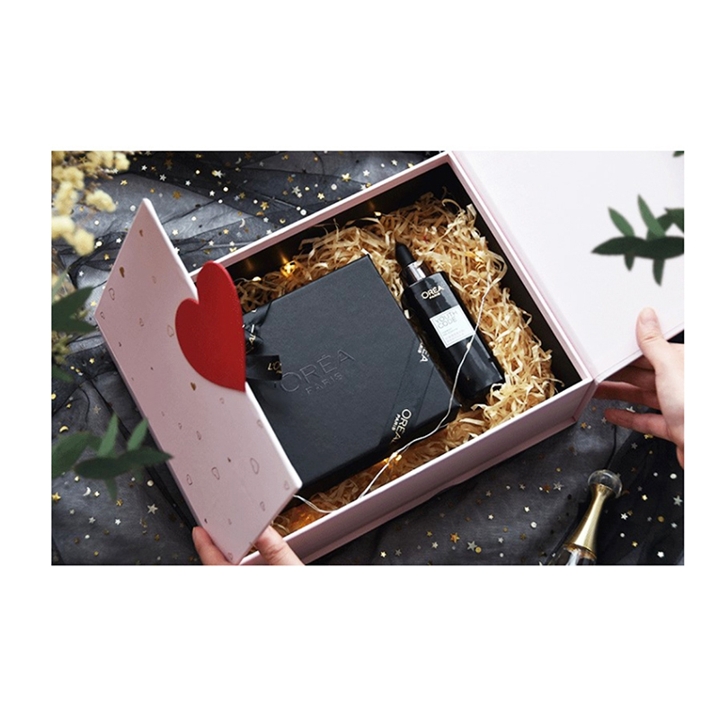 Industrial Craft Essential Mother's Day Gift Box for Women Custom Luxury Colorful Rigiding