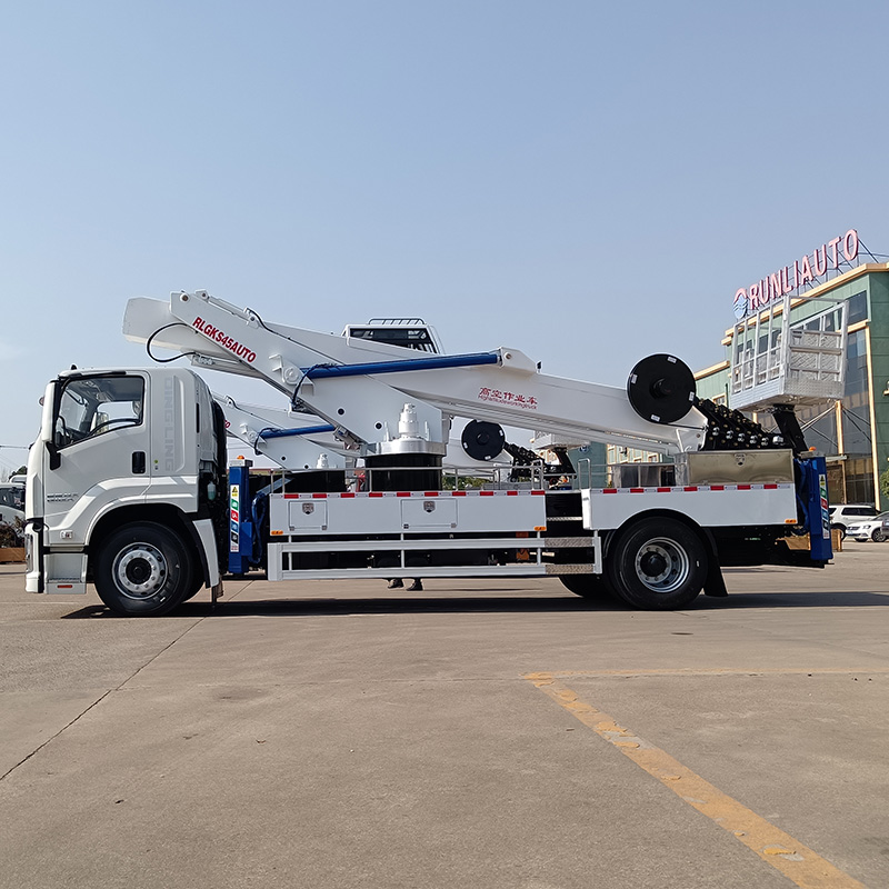 Factory Price Isuzu 45m Aerial Work Platform, Heavy-Duty Boom Lift for Wind Turbine & High-Rise Maintenance